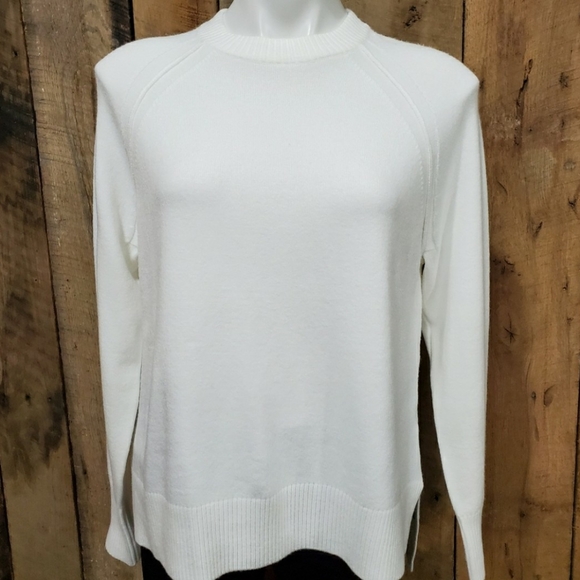 🆕️ French Connection Sweater and Wrap - Picture 2 of 5